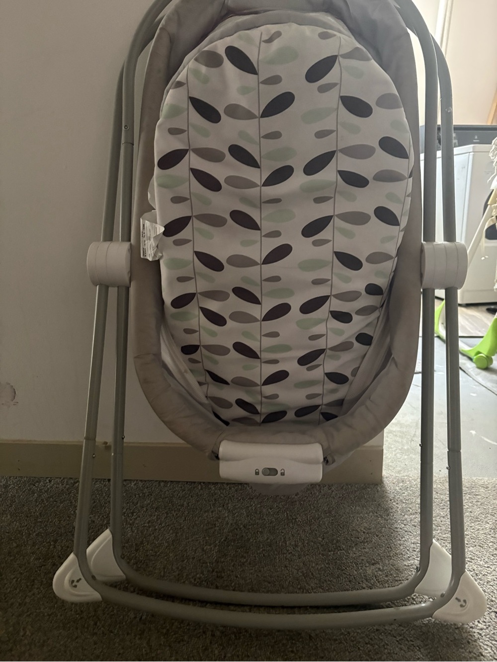 Fisher-Price Gray and Light Green Leaf-Pattern Baby Swing Seat